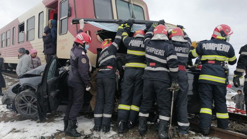 Grav accident feroviar la Iași, soldat cu două victime 