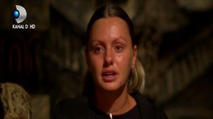 Alexandra Stan a părăsit competiția Survivor România!