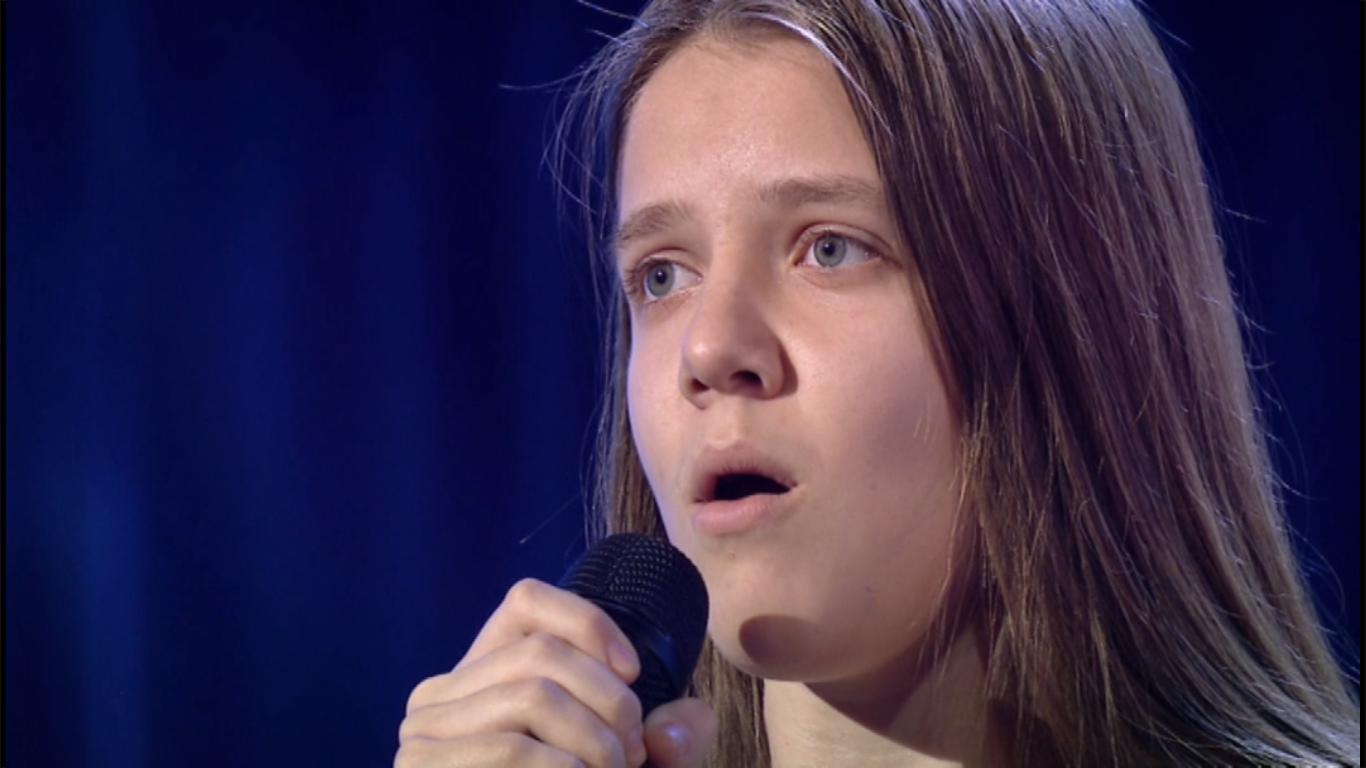 Diana Rad, fata cu voce de înger, i-a încântat pe jurații de la Românii au Talent, sezonul 11