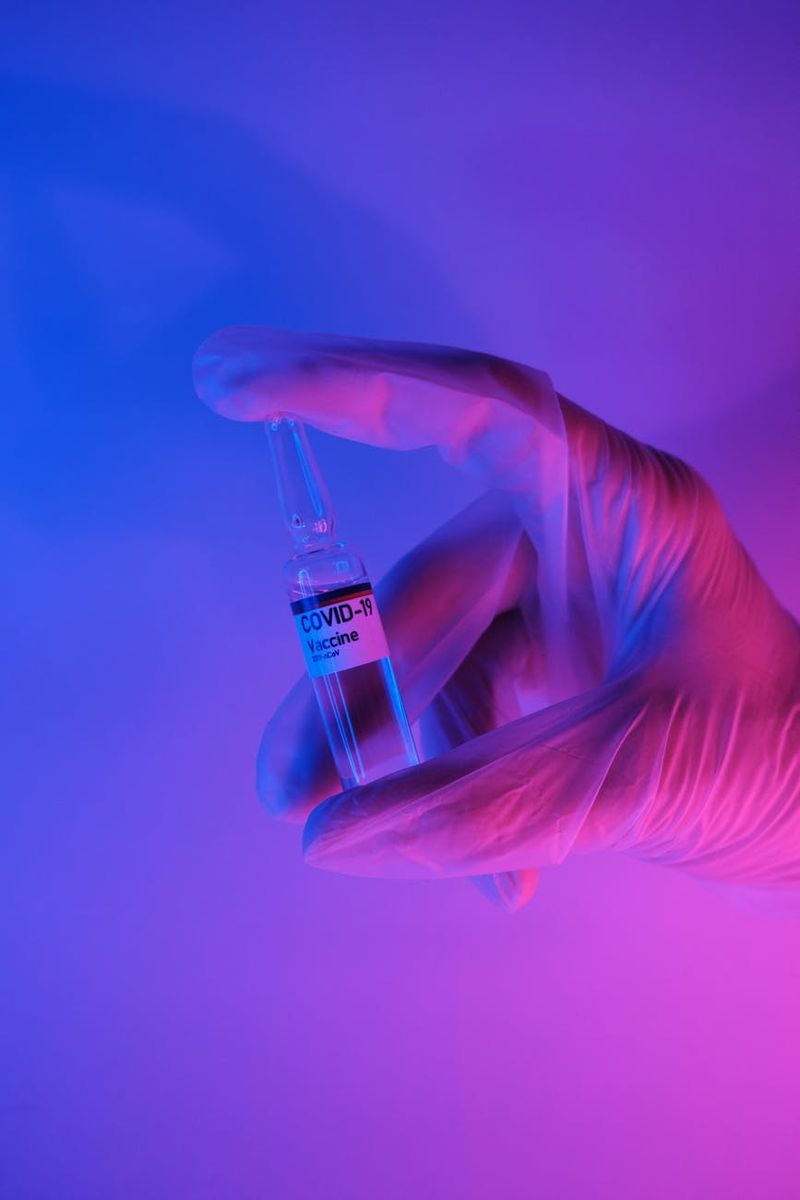 Cea de-a zecea tranșă de vaccin de la Pfizer BioNTech ajunge astăzi în România
