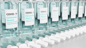 O nouă tranșă vaccin Moderna a ajuns în țara noastră! Aproape 80.000 de doze au sosit astăzi