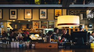 Restaurantele riscă să fie închise