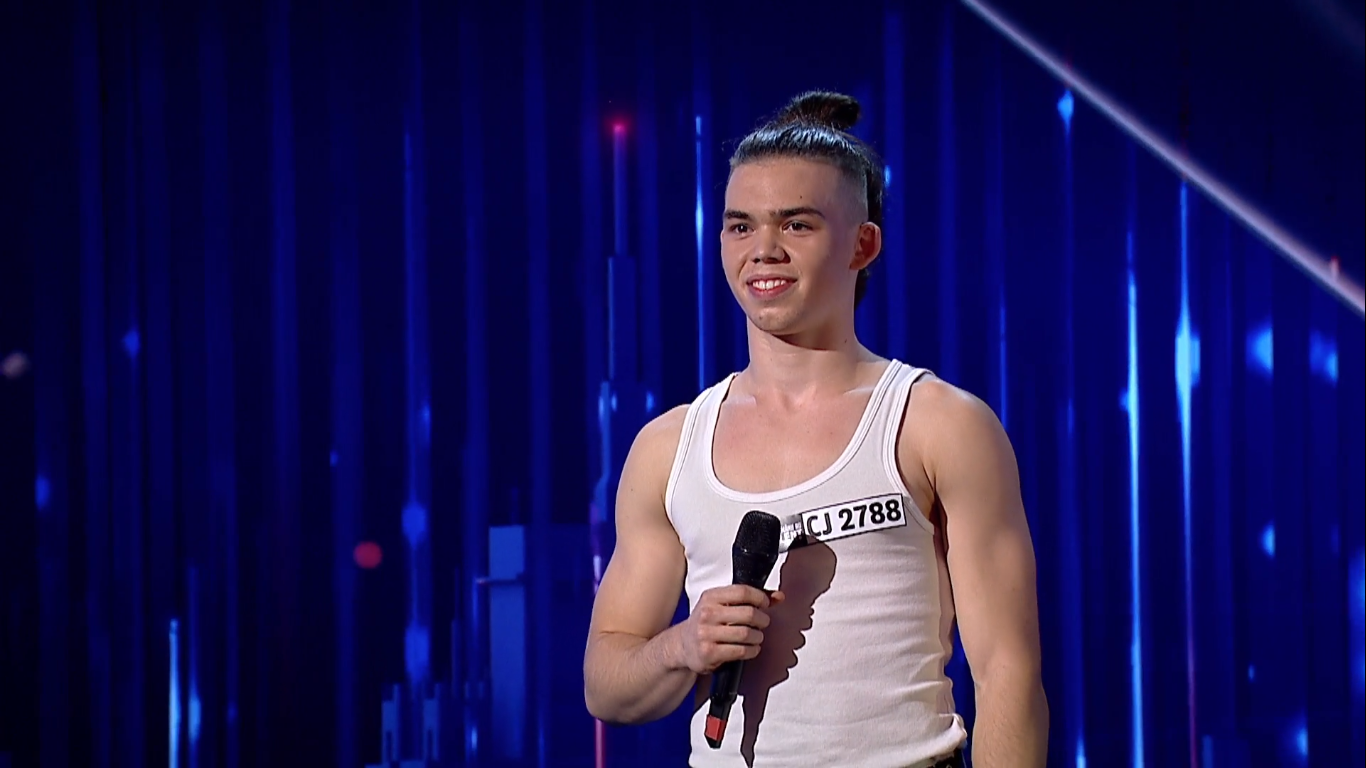 David Micu l-a impresionat pe Smiley prin dansul său