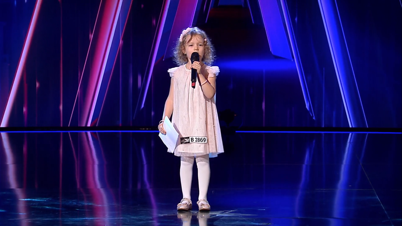 Anastasia Ursu, cea mai tânără concurentă de la Românii au Talent