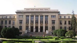 Studenții de la Facultatea de Drept din București, care au fraudat examanele, au fost exmatriculați