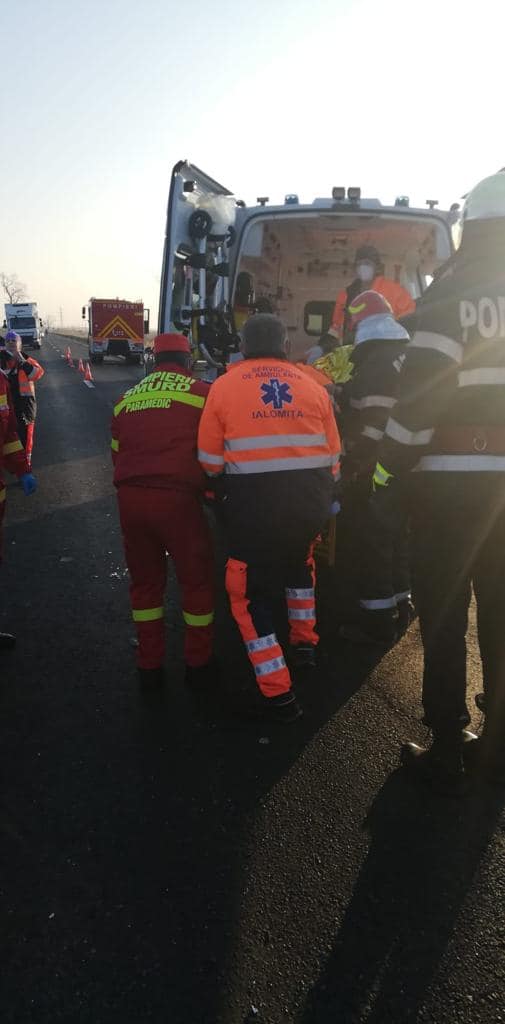 Opt persoane au fentat moartea în accidentele din apropierea Urziceniului