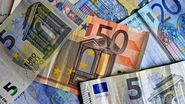 Euro atine o nouă valoare istorică