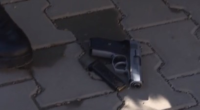 Pistolul pe care-l avea individul asupra sa  Pistolul