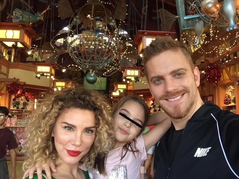 Noi detalii despre starea de sănătate a Alinei Laufer! Gemenii se află Terapie Intensivă și &icirc;i poate vedea doar 10 minute pe zi