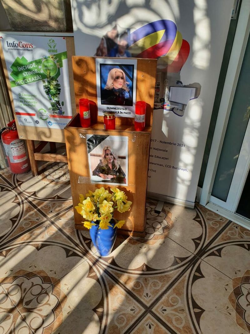 Colegii au făcut un loc special la intrarea în ISMB