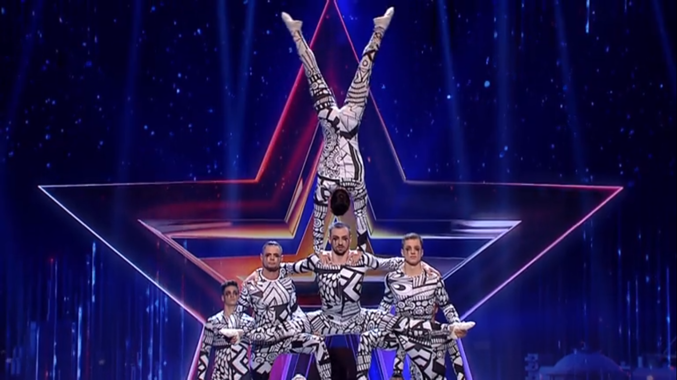 Balance Team din cadrul Circului Metropolitan la Românii au Talent, sezonul 11. 