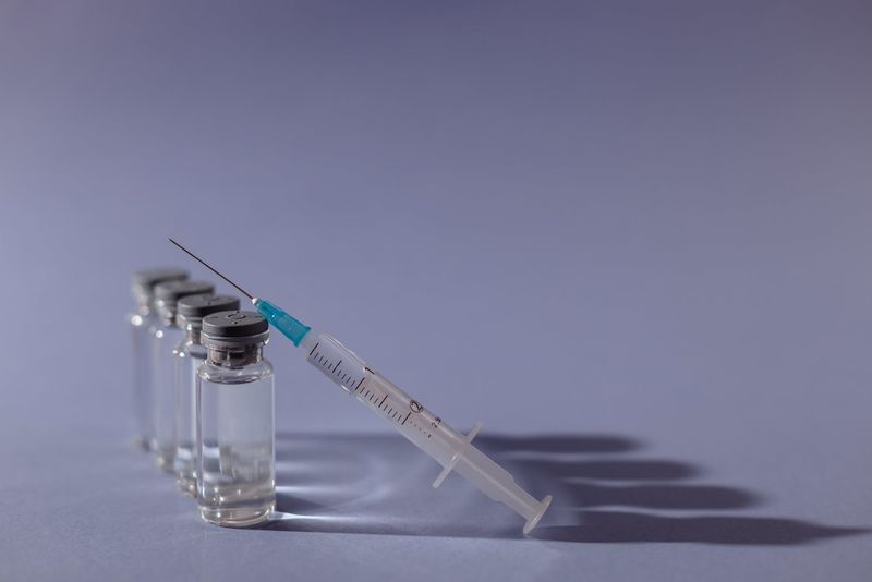 Ce se întâmplă cu românii vaccinați cu doze AstraZeneca din lotul ABV2856?! Valeriu Gheorghiță face anunțul momentului: &quot;Să nu intrăm în panică&quot;