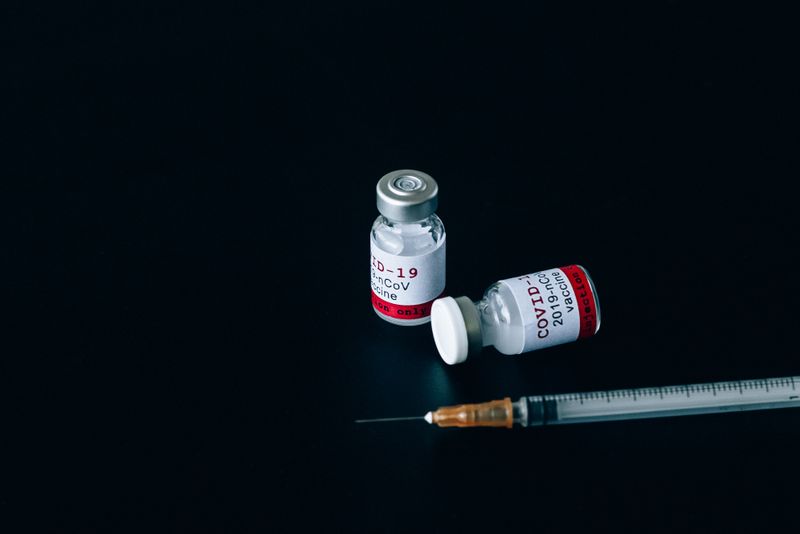 Lotul de vaccin AstraZeneca controversat, retras de la utilizare.