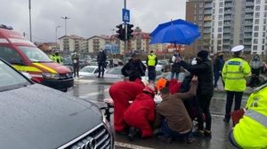 Două tinere au fost spulberate pe trecerea de pietoni semaforizată