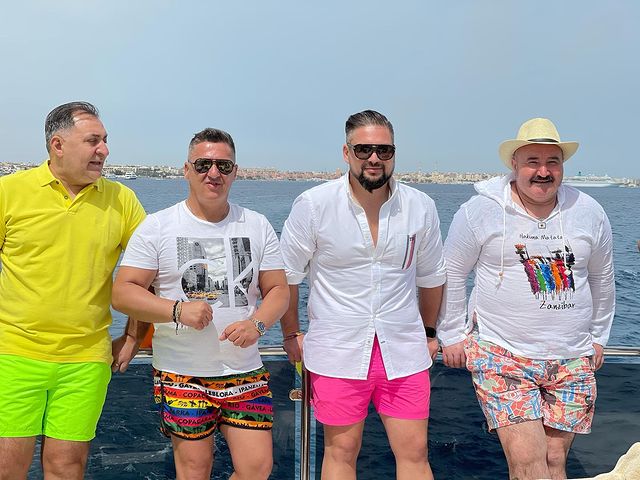 Manelistul Vali Vijelie, relaxare in Egipt alaturi de Nutu Camataru Vali Vijelie