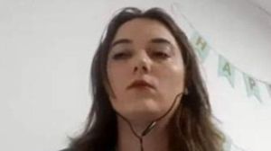 Tânăra își acuză fratele că i-a omorât mama