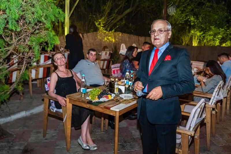 Nelu Ploieșteanu