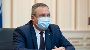 Ministrul Apărării Naționale a comis-o! Nicolae Ciucă a postat pe Facebook mai multe parole și numere de telefon