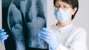 Epidemie de TBC și de COVID-19 la un spital din Iași