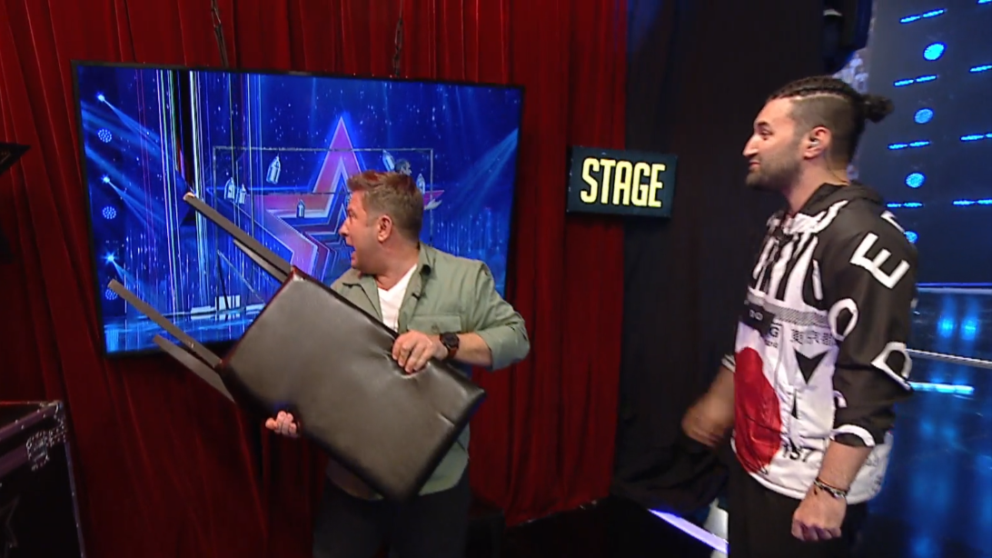 Pavel Bartoş a spart televizorul la Românii au Talent, sezonul 11