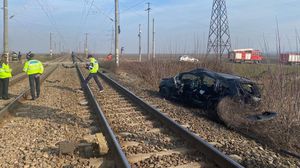 Un pompier și-a pierdut viața pe loc într-un accident cumplit