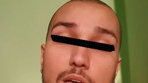 Un bărbat susține că tatăl lui, care avea nevoie de îngrijiri medicale, a fost refuzat la un spital din Craiova: "Omul ăsta este în comă"