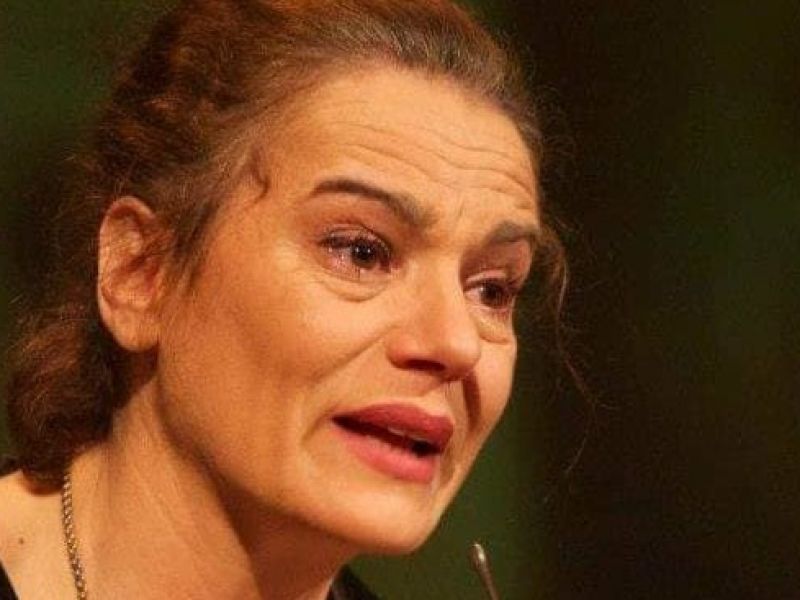 Maia Morgenstern  Maia Morgenstern a fost amenințată cu moartea