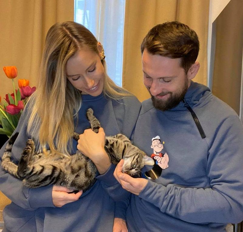 Dani Oțil și Gabriela Prisăcariu 