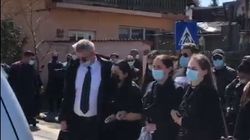 Primele imagini de la înmormântarea lui Gabi Luncă! Marea artistă este condusă pe ultimul drum