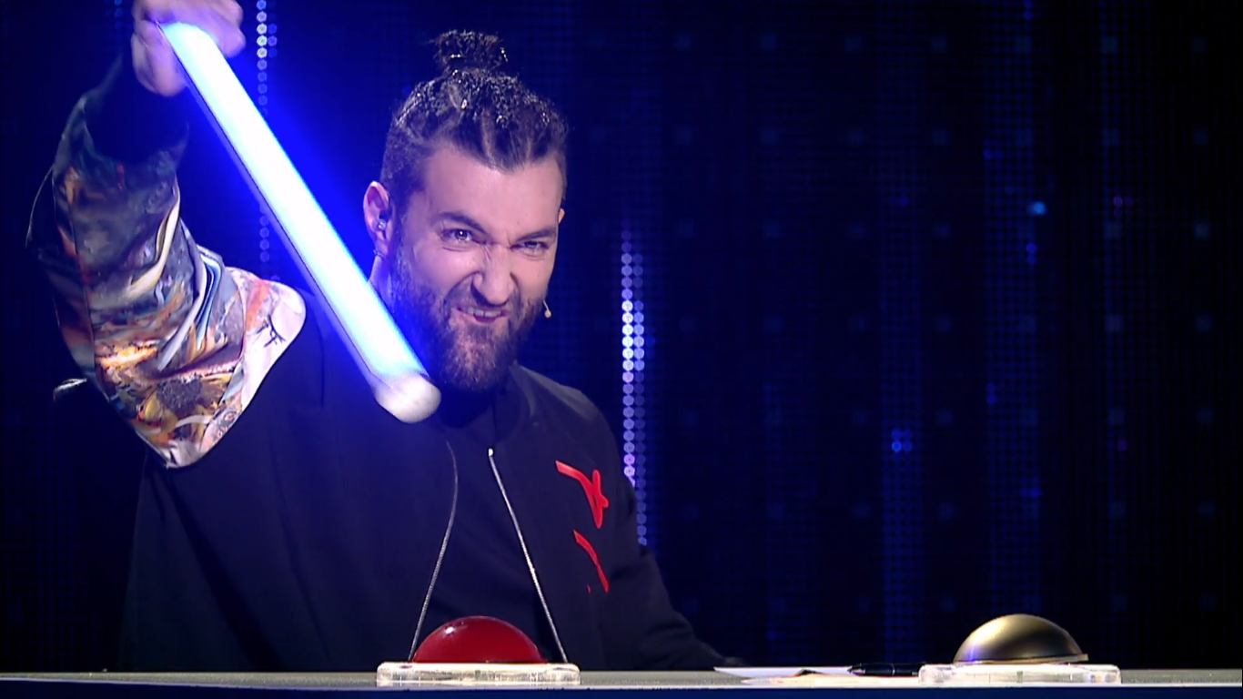 Smiley, pasionat de lightsaber