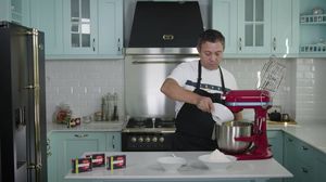 Rețeta de gogoși a lui Sorin Bontea.