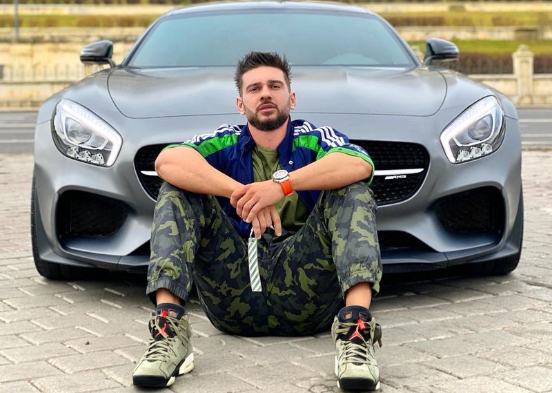 Dorian Popa, fan mașini de lux