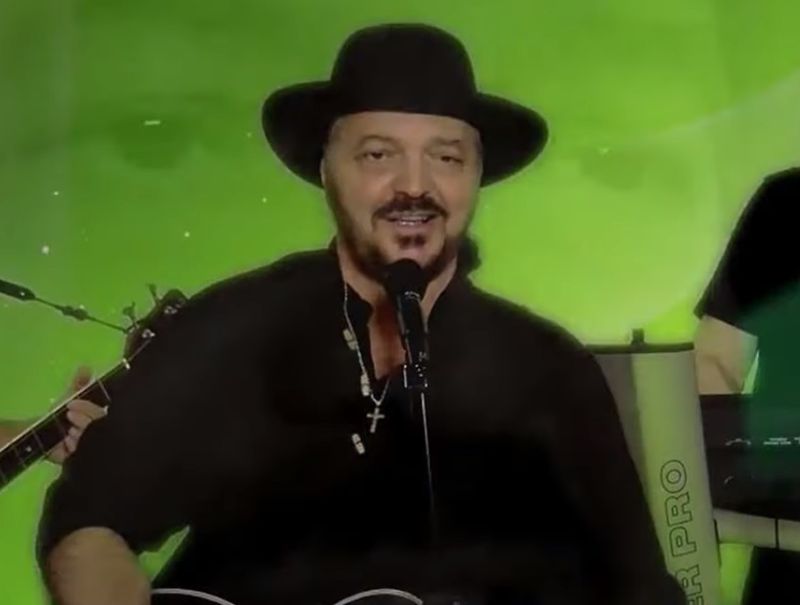 Noi detalii despre starea de sănătate a lui Victor Socaciu. Artistul este infectat cu COVID-19