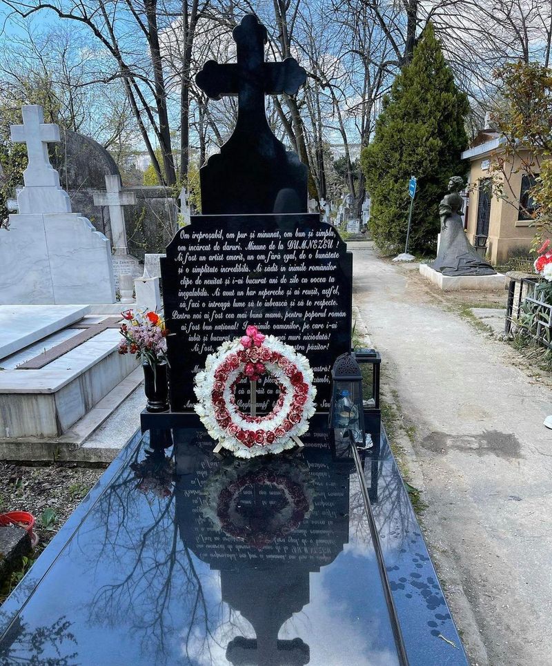 Mormântul Ionelei Prodan 