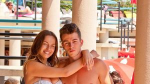 Maria de la Survivor și fratele ei