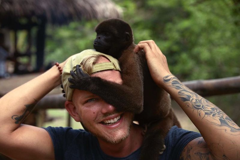 De ce a murit Avicii. Celebrul DJ s-a luptat cu o boală gravă