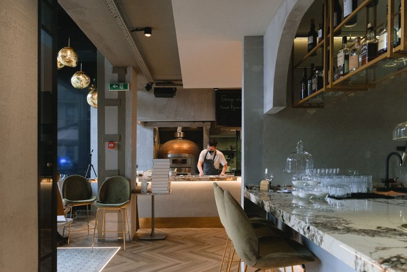 În Timișoara s-ar putea redeschide restaurantele la intrior