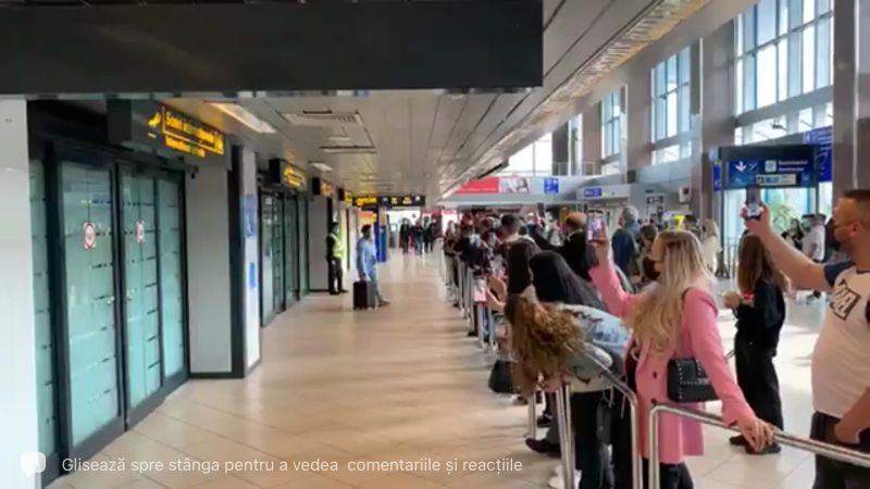 Jador, așteptat de un alai de oameni Jador