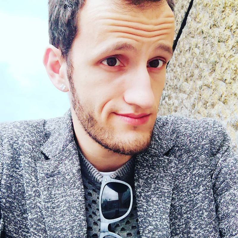 Andrei Ungureanu Cine este „Omul cu Tourette”