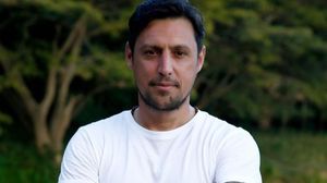 Daniel Pavel, dezvăluiri emoționante! Prezentatorul Survivor România îi duce dorul iubitei: „Te arde carne și sufletul...”