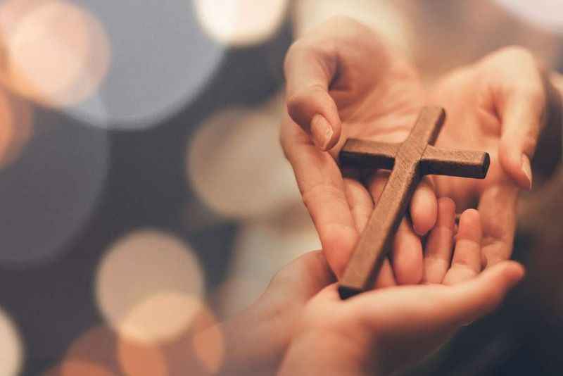 Rugăciune pentru iertarea păcatelor celor adormiți