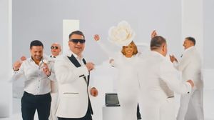 Captură foto din videoclipul melodiei „Fericire” 