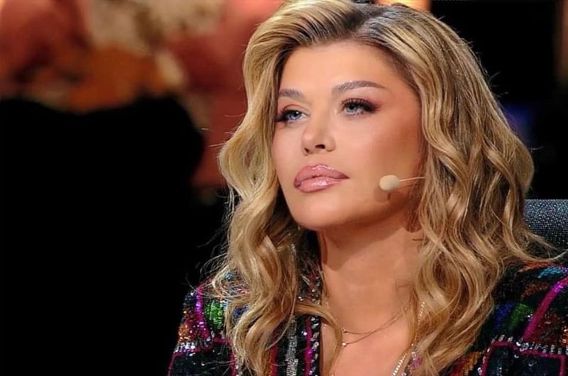 Loredana Groza, colaborare cu mai mulți maneliști pentru piesa &quot;Fericire&quot;