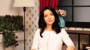 Cine este Anca Dinicu