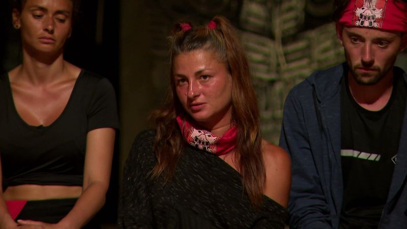 Zanni i-a furat mâncarea Elenei Marin la Survivor România