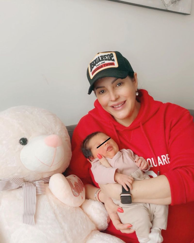 Angela Rusu a devenit bunică. Artista este și ea însărcinată în luna a opta: &quot;Cel mai intens si frumos sentiment&quot;