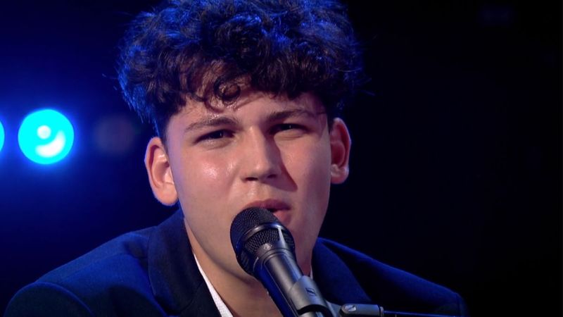 Rareş Trufea, semifinalist Românii au Talent 2021 