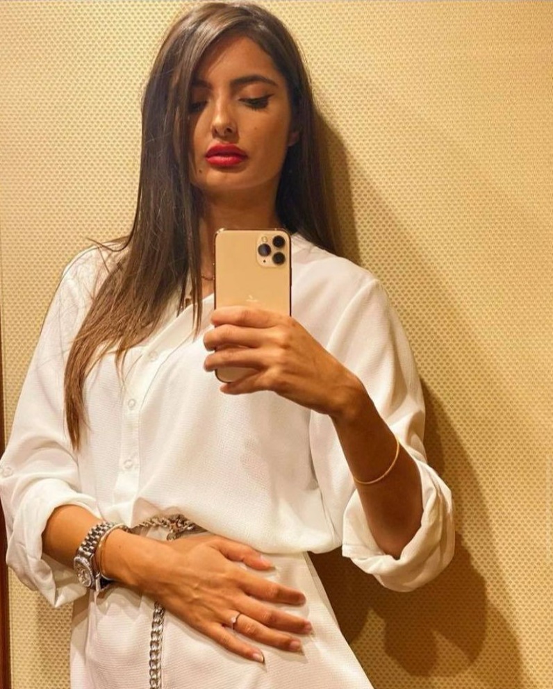 Georgiana, fosta iubită a lui Jador  Jador