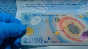 bancnota 2000 de lei