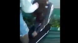 O copilă de 12 ani din Târgu Jiu, snopită în bătaie cu palmele și picioarele de alte adolescente. Imaginile ȘOCANTE au ajuns pe internet